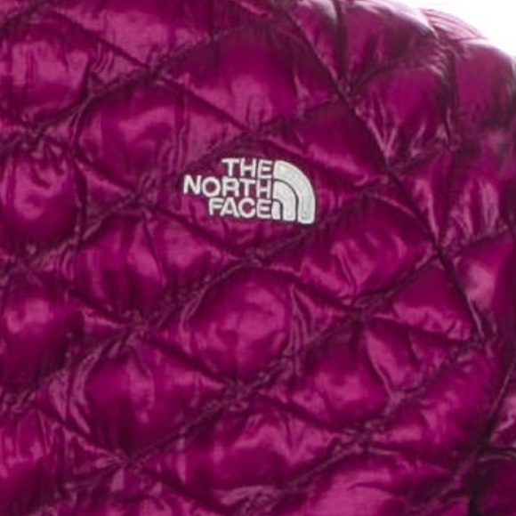 The North Face Purple Jacket - Picture 7 of 17